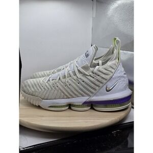 Men's Size 13 - Nike LeBron XVI 16 Buzz Lightyear Shoes White/Grape A02588-102